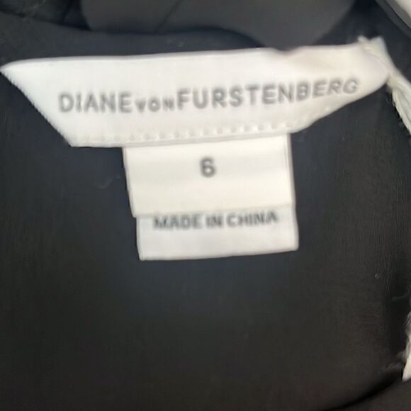 DVF Black Sleeveless Halter Neck 3D Bottom Dress - Picture 5 of 7